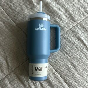 NWT Unreleased Indigo Stanley 40oz